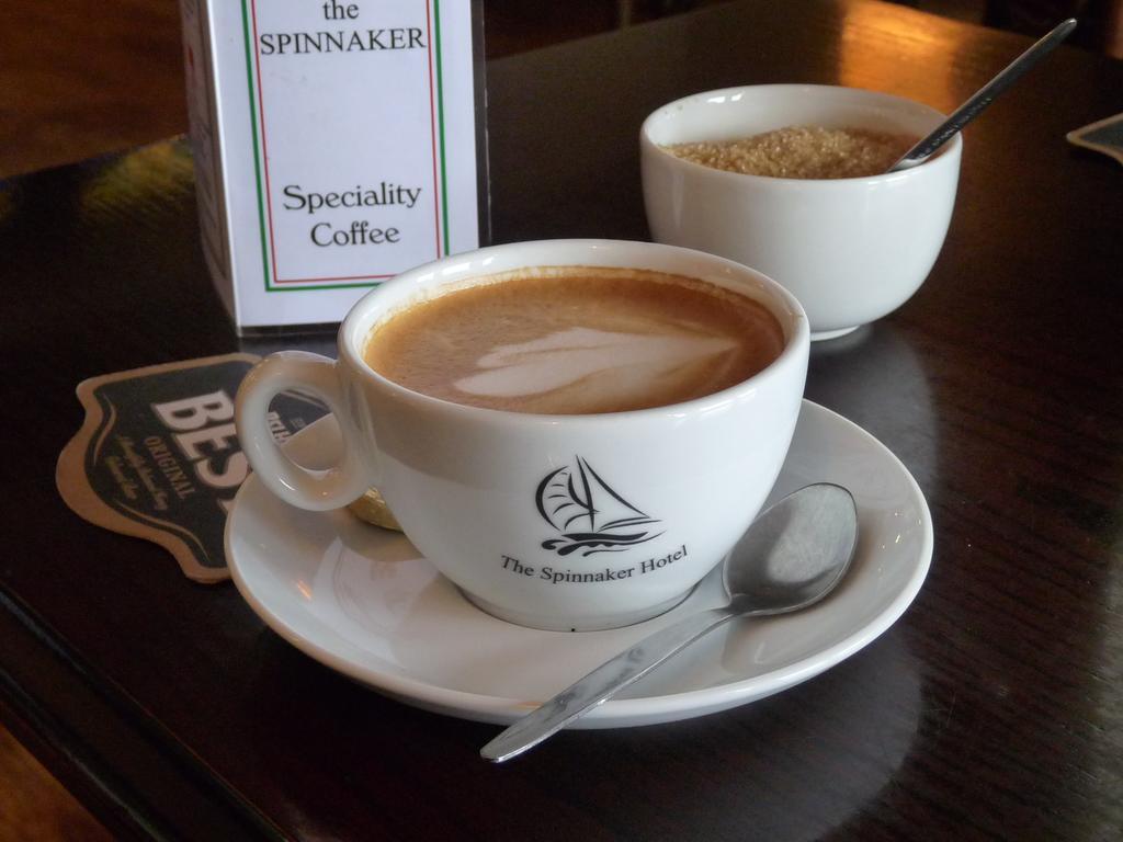 The Spinnaker Hotel غوروك الغرفة الصورة