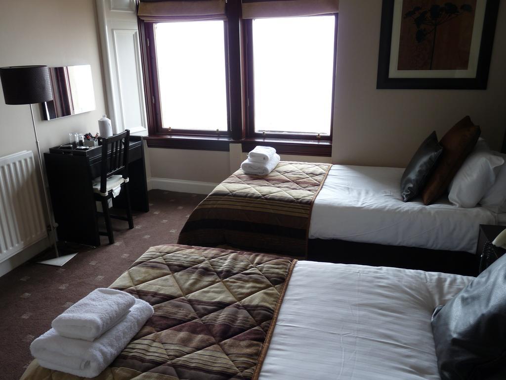 The Spinnaker Hotel غوروك الغرفة الصورة